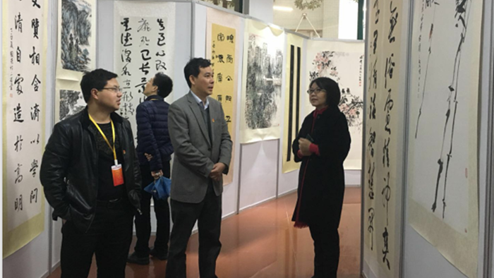 石化发展集团党员干部参观“清风惠州”廉政书画作品展